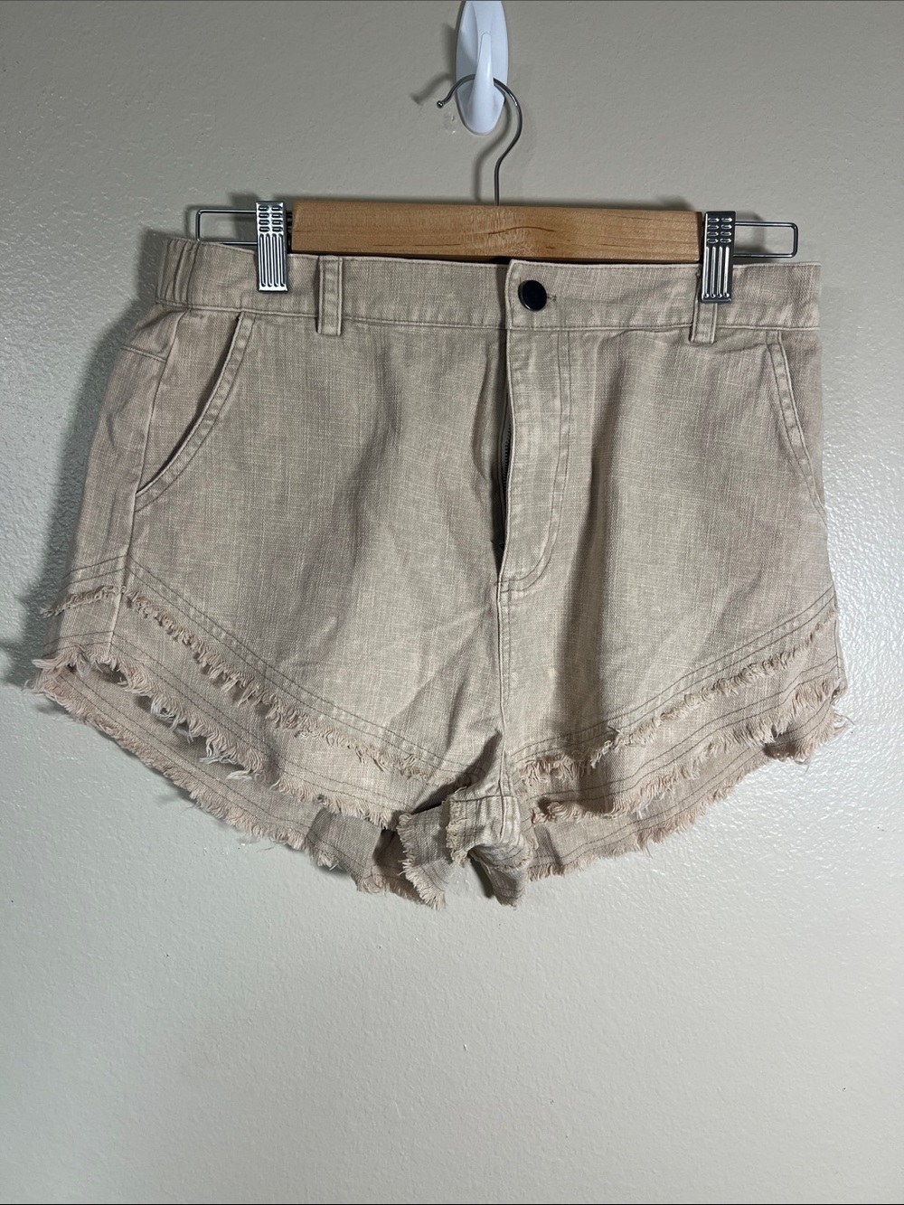 Beige Frayed Hem Women's Jean Shorts